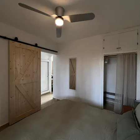 Lejlighed Con Piscina 5 Minutes From The *