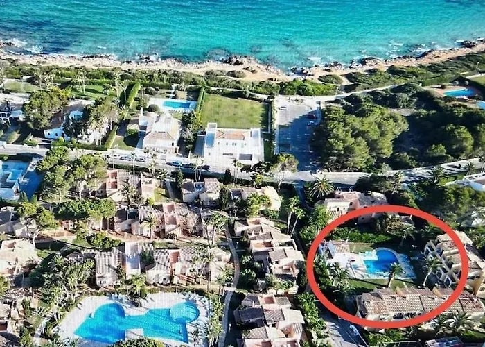 Con Piscina 5 Minutes From The *